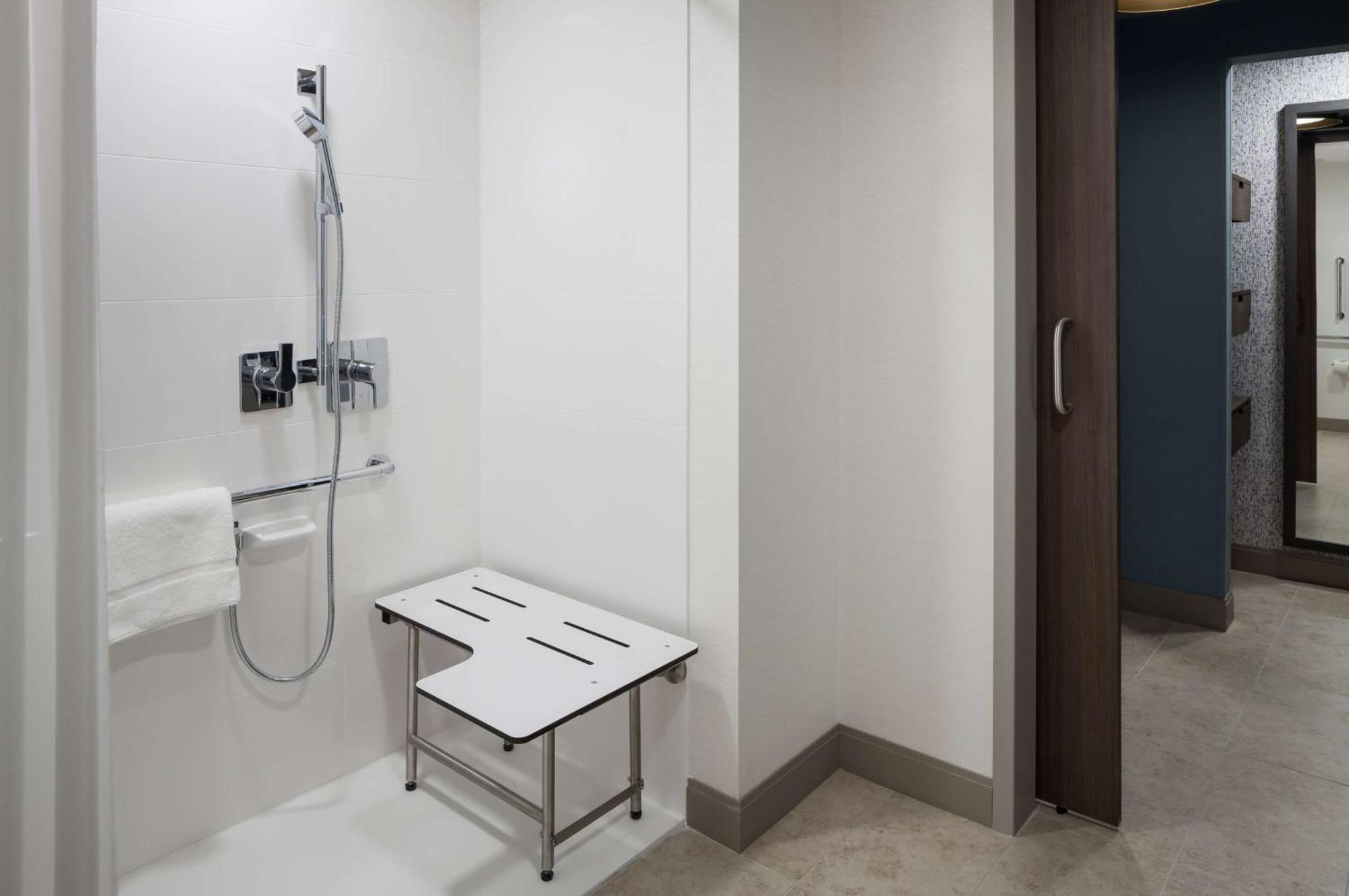 Hilton Garden Inn Madison Downtown, Wi Bagian luar foto