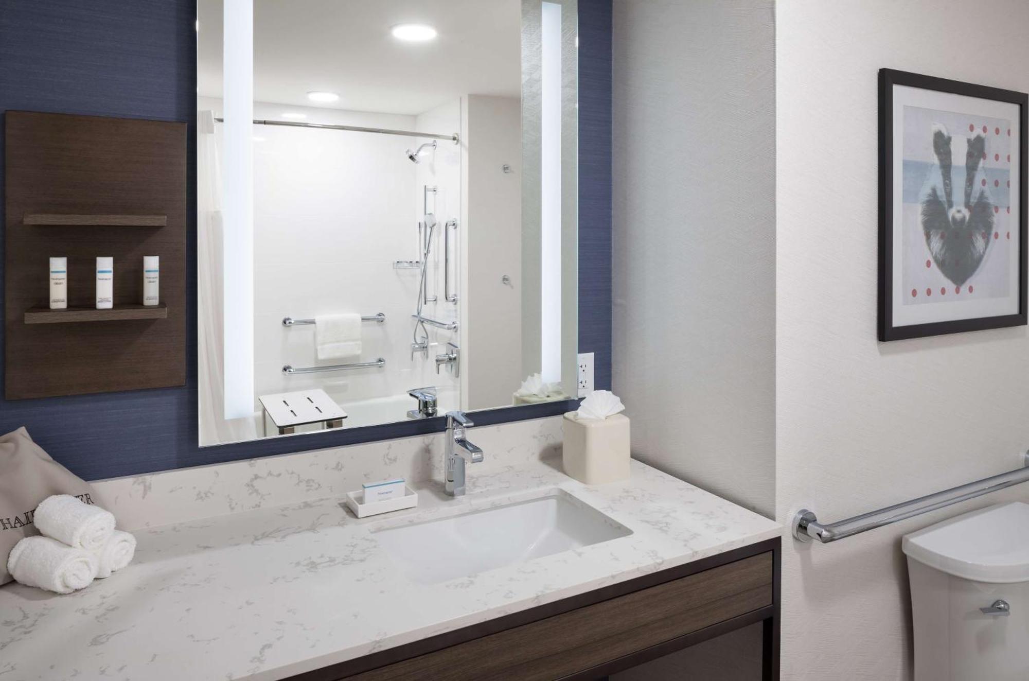Hilton Garden Inn Madison Downtown, Wi Bagian luar foto