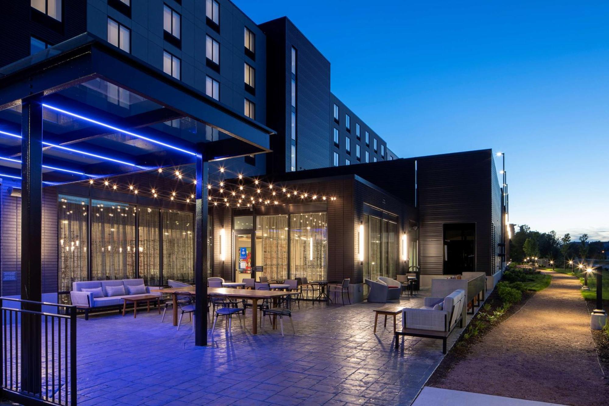 Hilton Garden Inn Madison Downtown, Wi Bagian luar foto