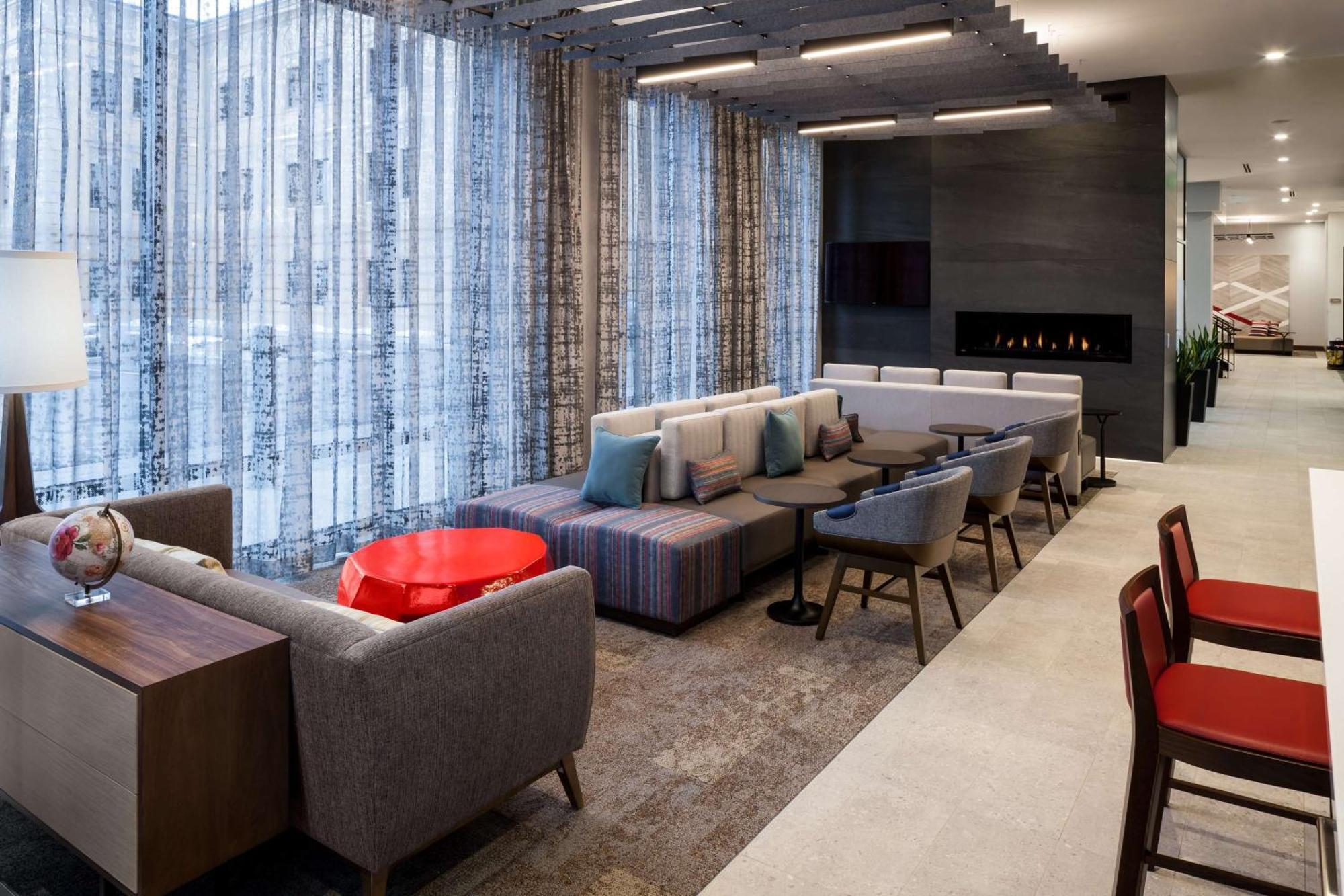 Hilton Garden Inn Madison Downtown, Wi Bagian luar foto