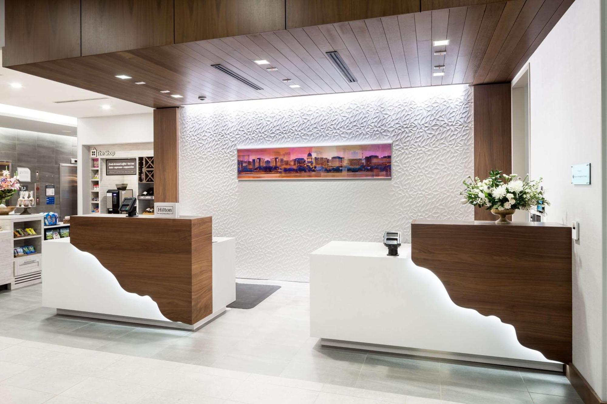 Hilton Garden Inn Madison Downtown, Wi Bagian luar foto